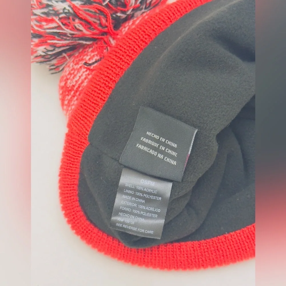 Chicago Bulls NBA Adult Biggest Fan Pom Knit Beanie Hat One Size